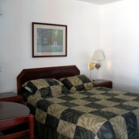Golden West Motel Klamath Falls Bagian luar foto