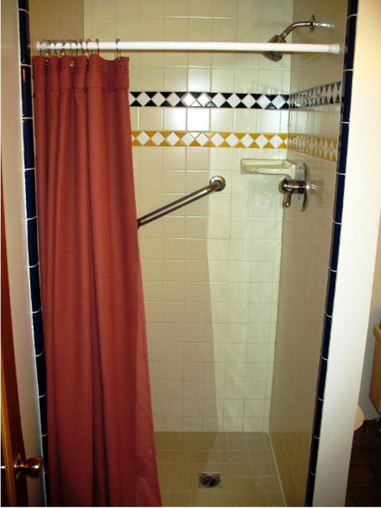 Golden West Motel Klamath Falls Bagian luar foto