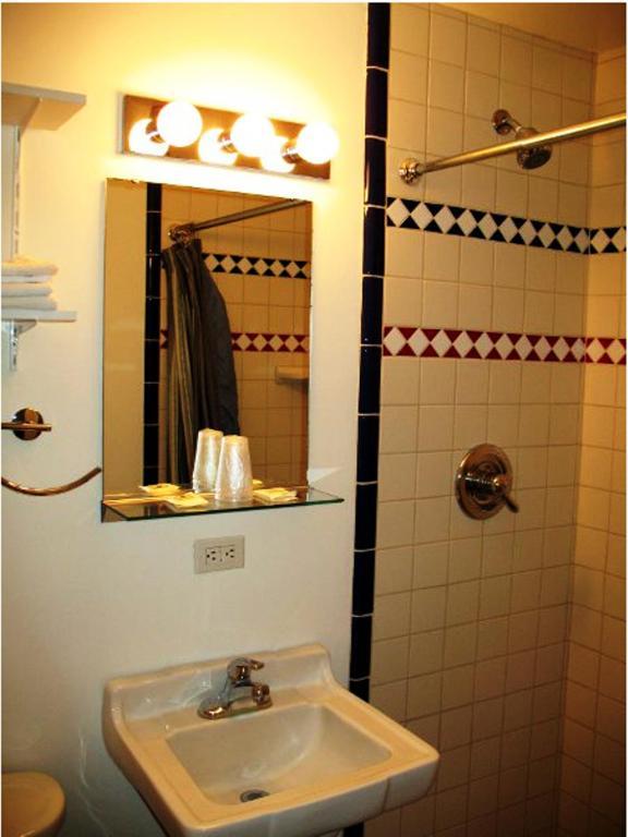 Golden West Motel Klamath Falls Bagian luar foto